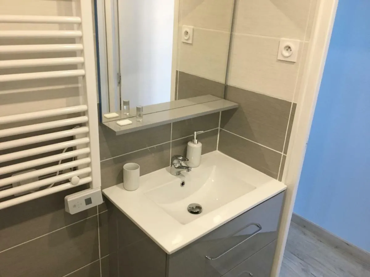 Sublime Studio Au Coeur Historique De Frejus Apartment 0*,