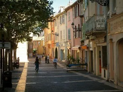 Sublime Studio Au Coeur Historique De Frejus Apartment